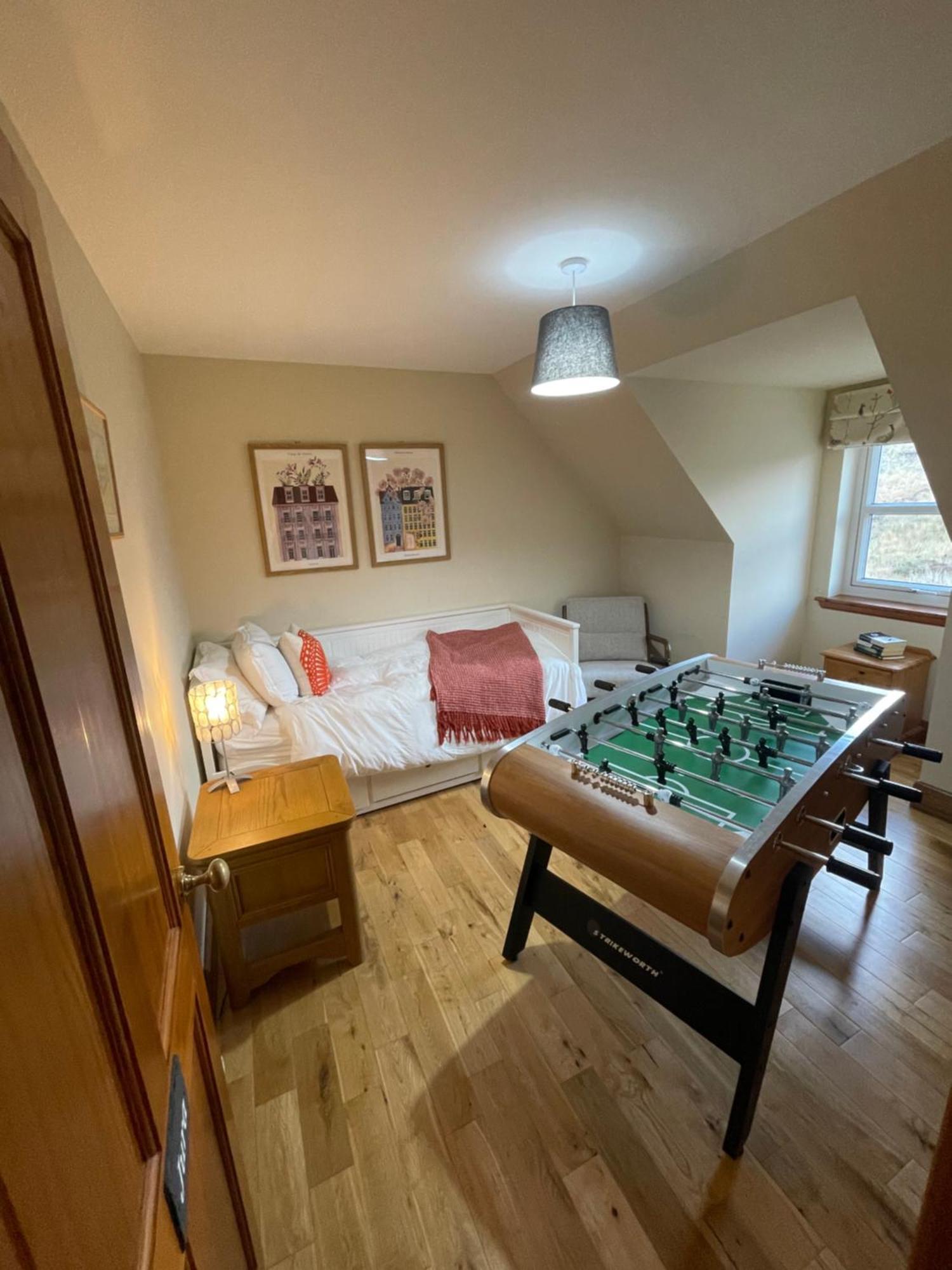 Head In The Skye - Healabhal Cottage Ose Екстериор снимка